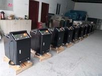 Máy làm sạch đá khô