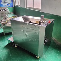 Máy bóc vỏ trứng